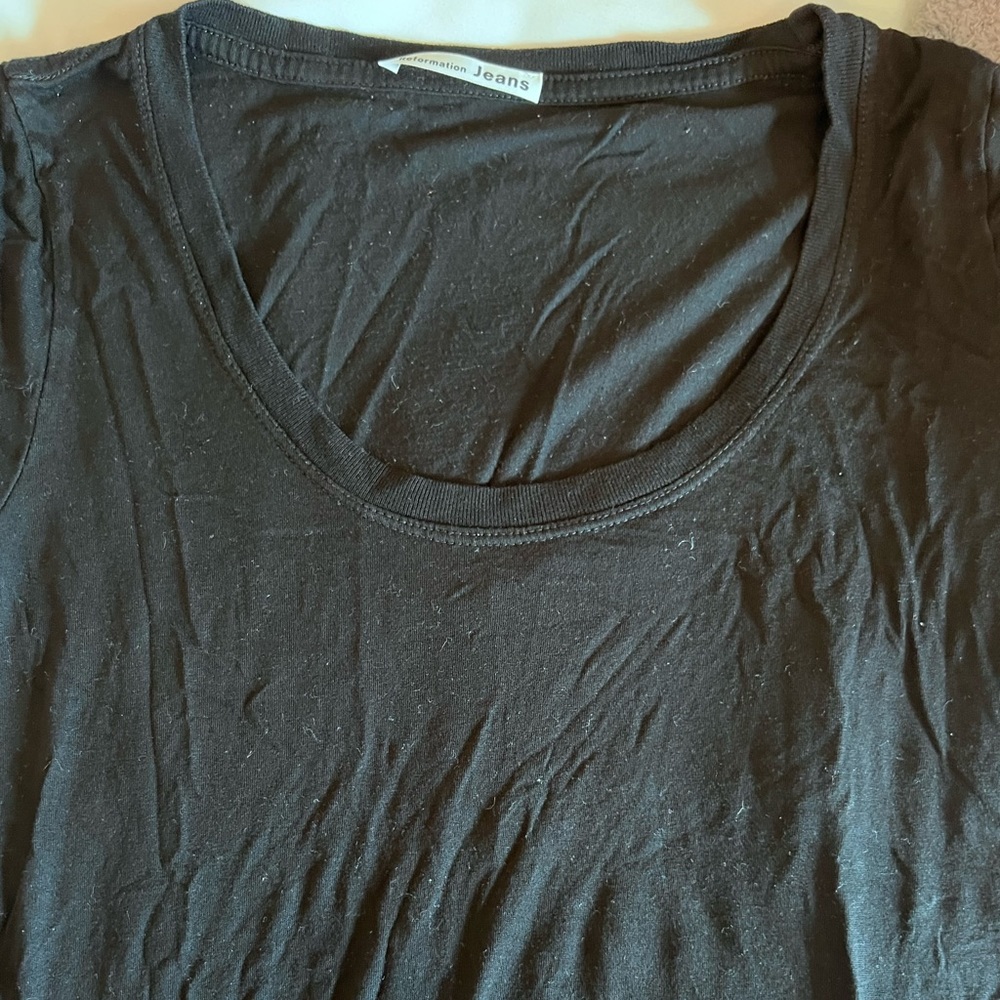 Reformation Jeans Black Stella Scoop Neck Tee Size